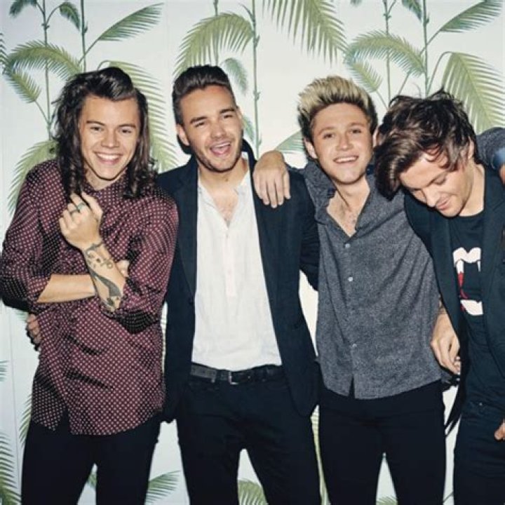 Win the Best Christmas Ever with One Direction and Support Believe in Magic